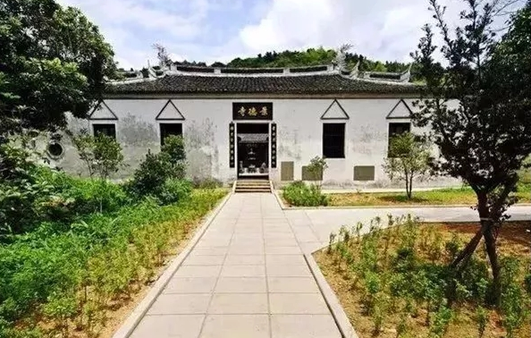 文章附图